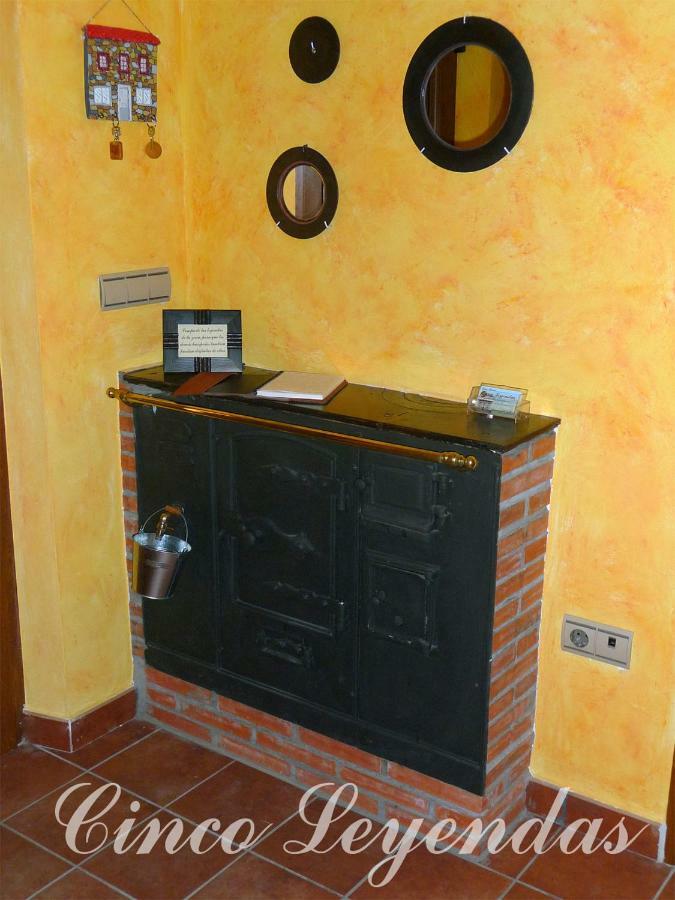 Cinco Leyendas Liegos Exterior photo