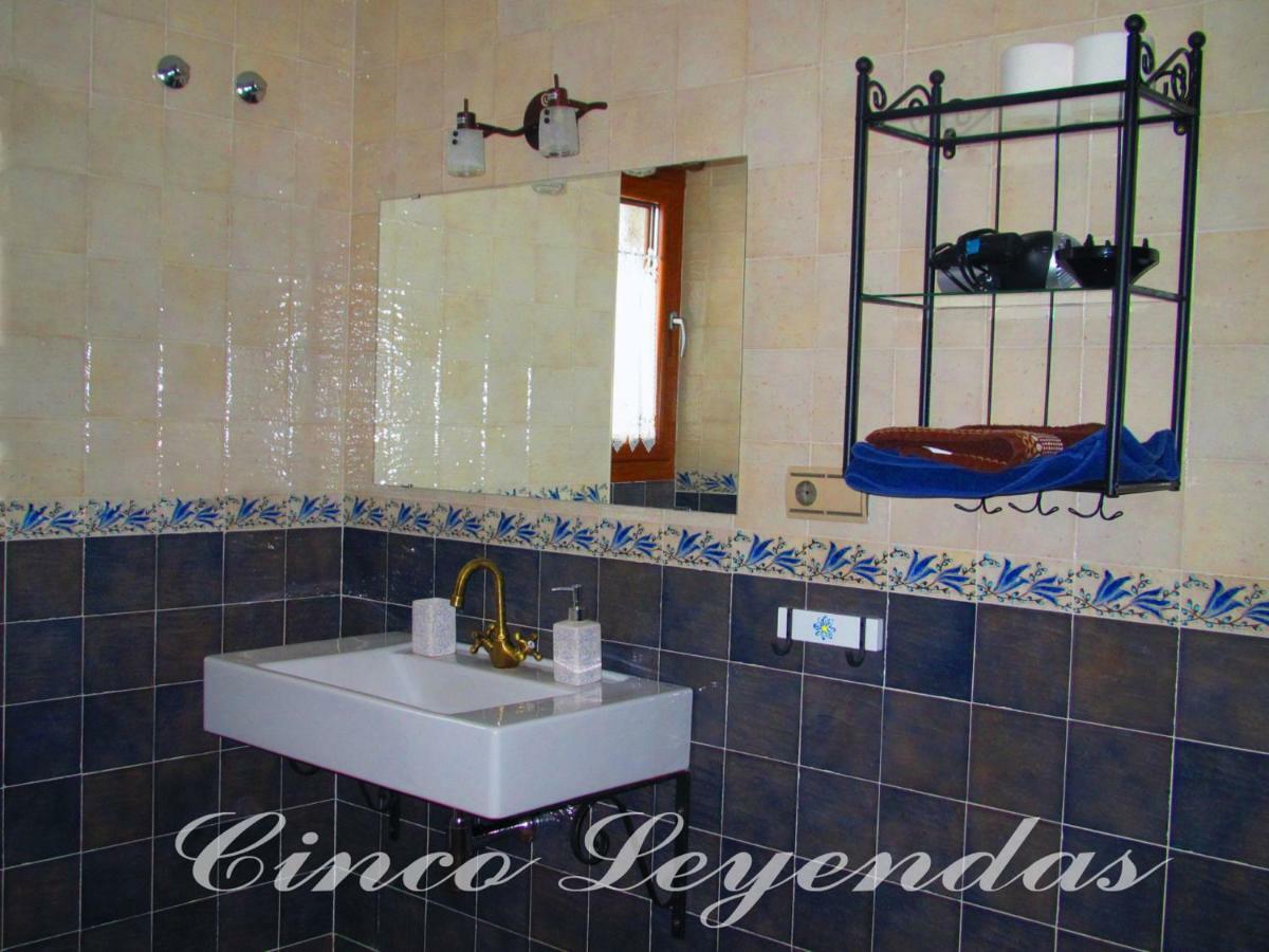 Cinco Leyendas Liegos Exterior photo